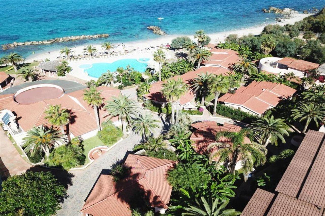 Hotel Villaggio Cala Di Volpe Capo Vaticano Luaran gambar