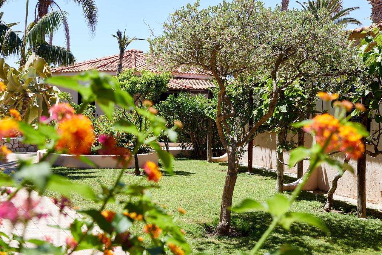 Hotel Villaggio Cala Di Volpe Capo Vaticano Luaran gambar